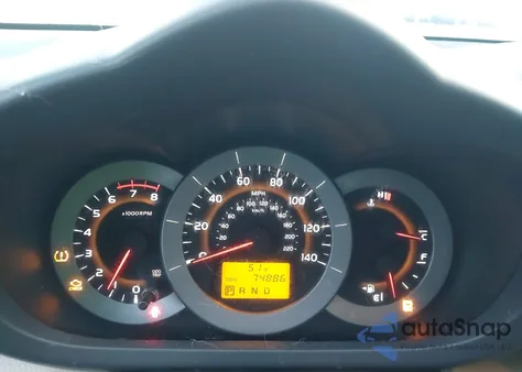 2010 Toyota Rav4 Limited z USA, uszkodzony, nr VIN 2T3YF4DV0AW029140